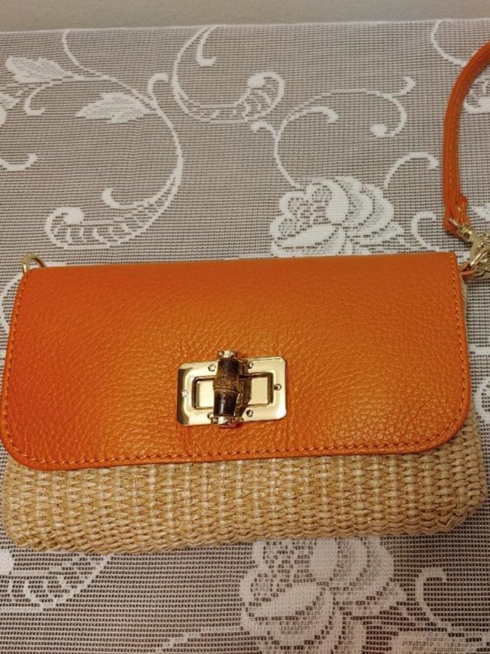 BNWT German Fuentes Italian Leather Bag w/ Interchangeable Gold-Tone Chain Strap